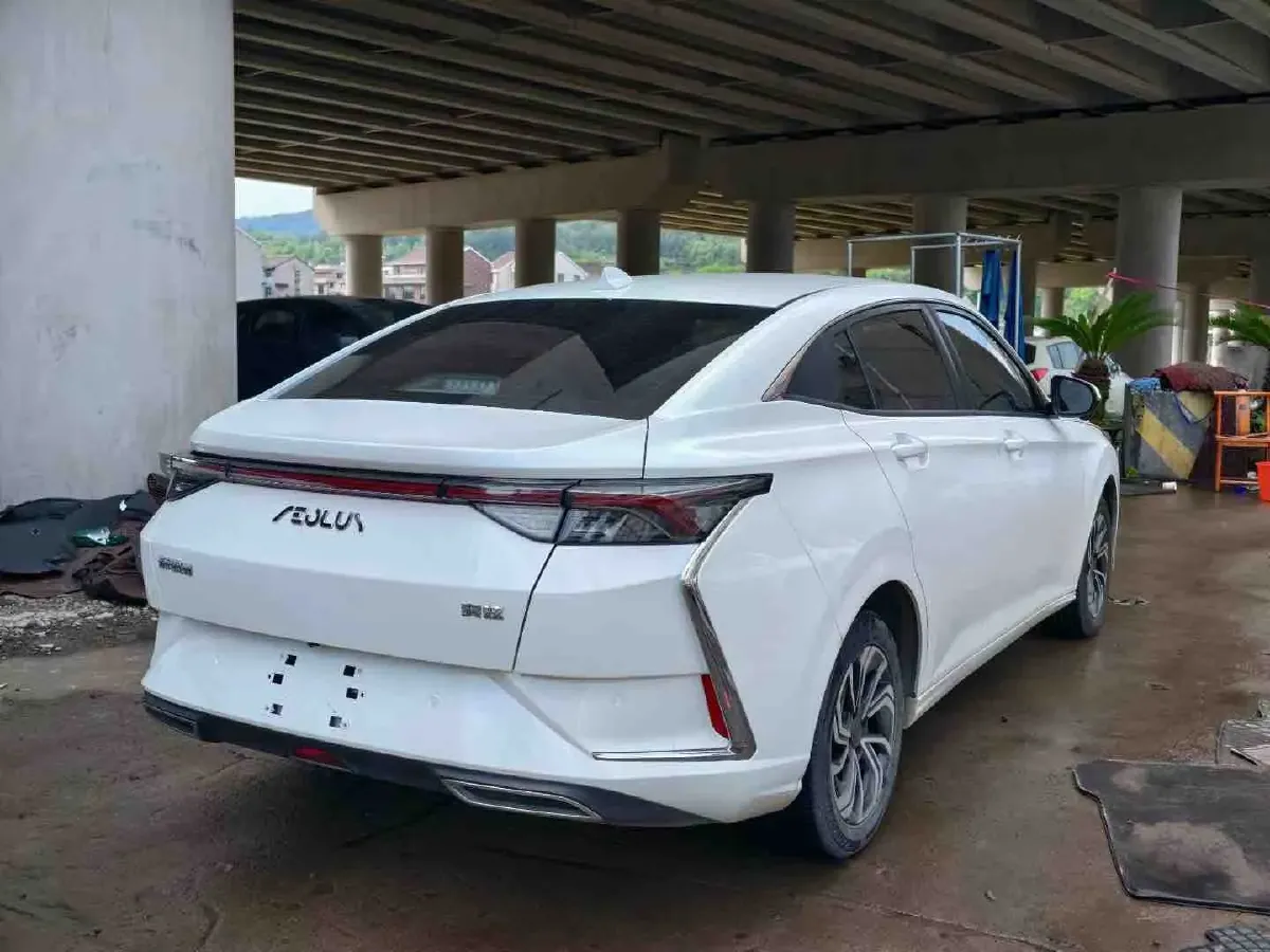 2021 DongFeng Aeolus YiXuan 1.5T 150HP L4 6DCT,autocango,china used car exporter,china ev exporter,chinese used car exporter,chinese used ev exporter