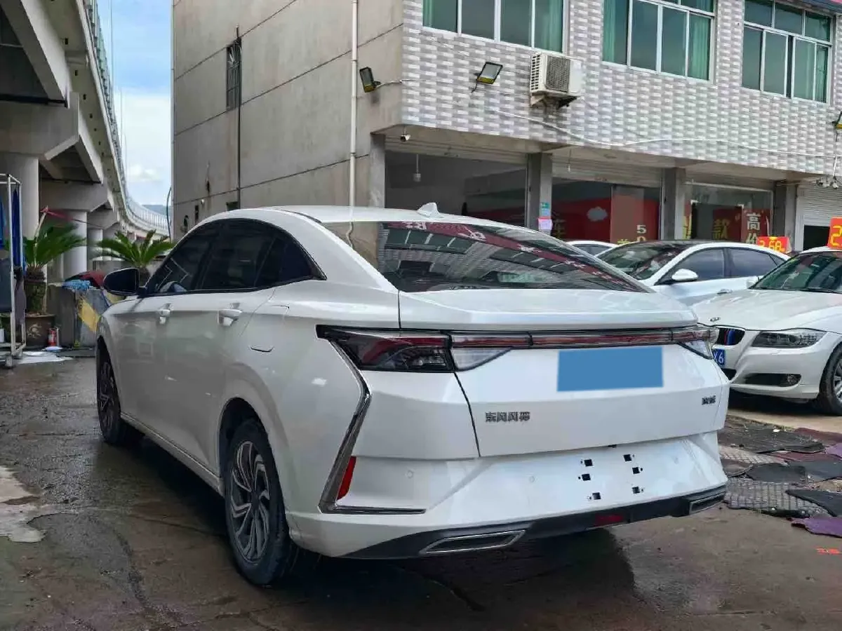 2021 DongFeng Aeolus YiXuan 1.5T 150HP L4 6DCT,autocango,china used car exporter,china ev exporter,chinese used car exporter,chinese used ev exporter