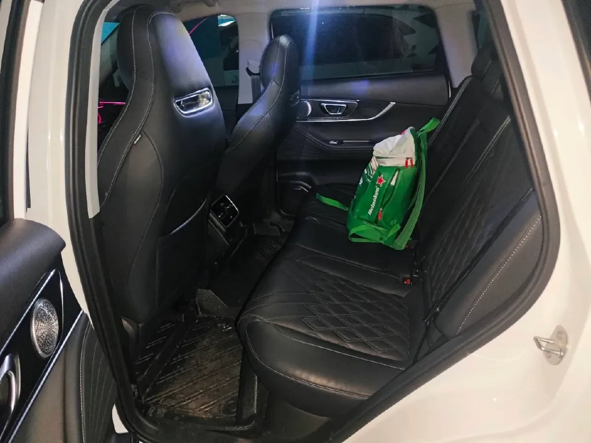 2023 Chery Tiggo 7 Plus 1.6T 197HP L4 7DCT,autocango,china used car exporter,china ev exporter,chinese used car exporter,chinese used ev exporter