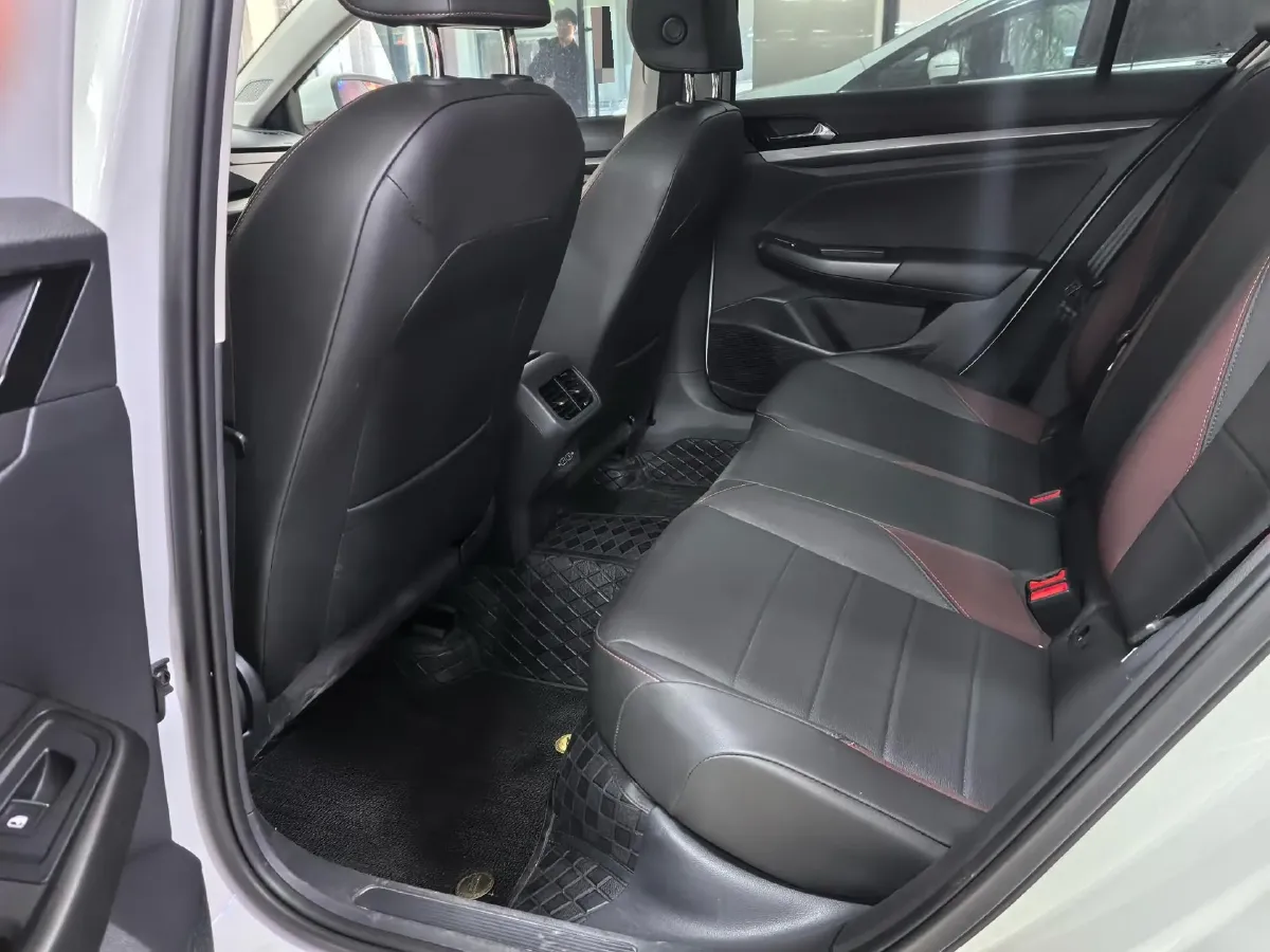 2021 Volkswagen Bora 1.2T 116HP L4 7DCT,autocango,china used car exporter,china ev exporter,chinese used car exporter,chinese used ev exporter