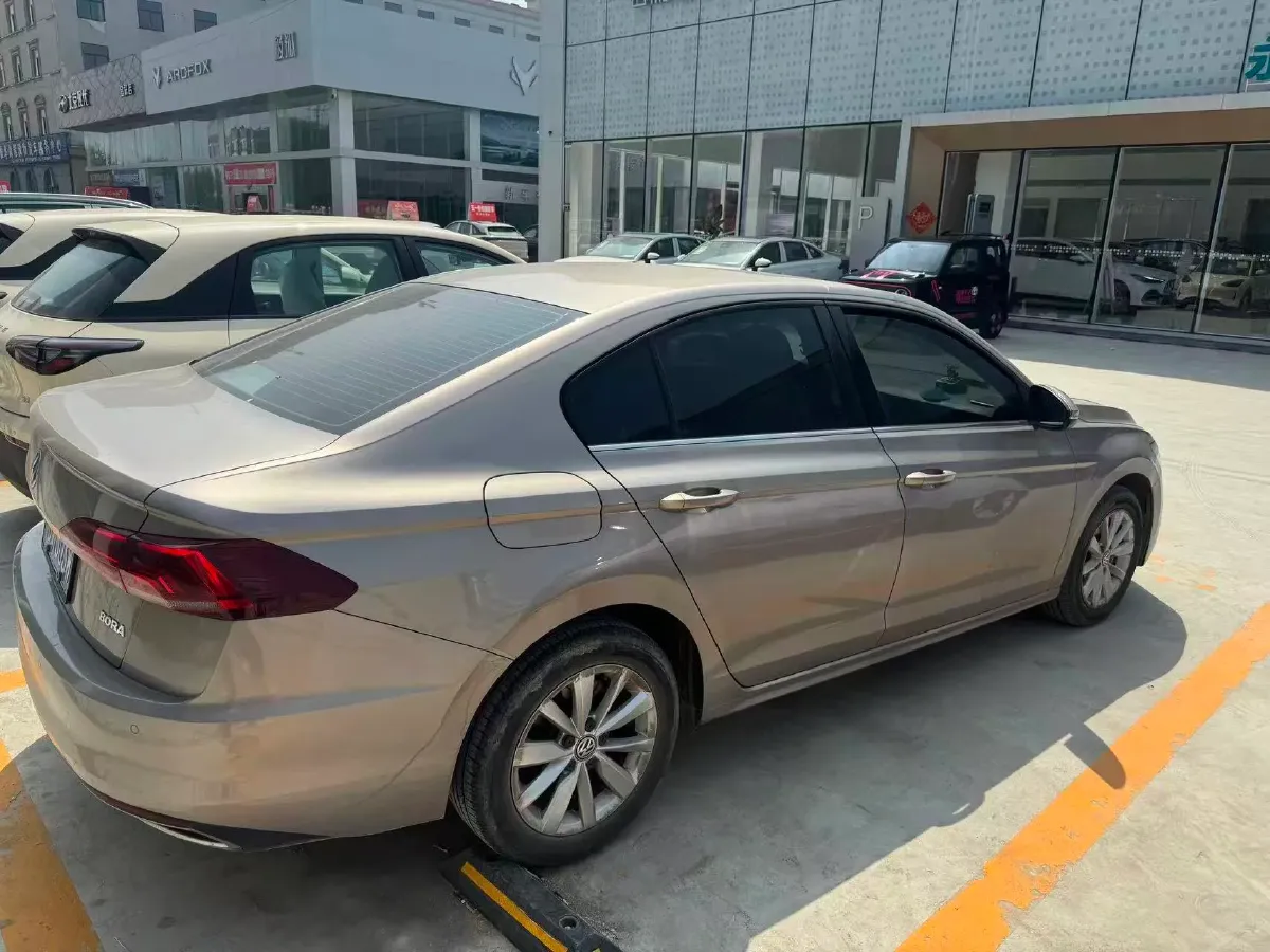 2020 Volkswagen Bora 1.5L 113HP L4 6AT,autocango,china used car exporter,china ev exporter,chinese used car exporter,chinese used ev exporter