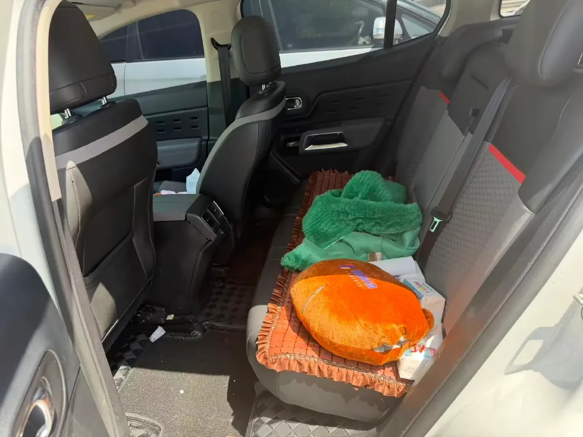 2017 Citroen C5 Aircross 1.6T 167HP L4 6AT,autocango,china used car exporter,china ev exporter,chinese used car exporter,chinese used ev exporter