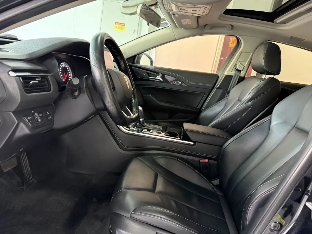 2019 HongQi H5 1.8T 180HP L4 6AT,autocango,china used car exporter,china ev exporter,chinese used car exporter,chinese used ev exporter