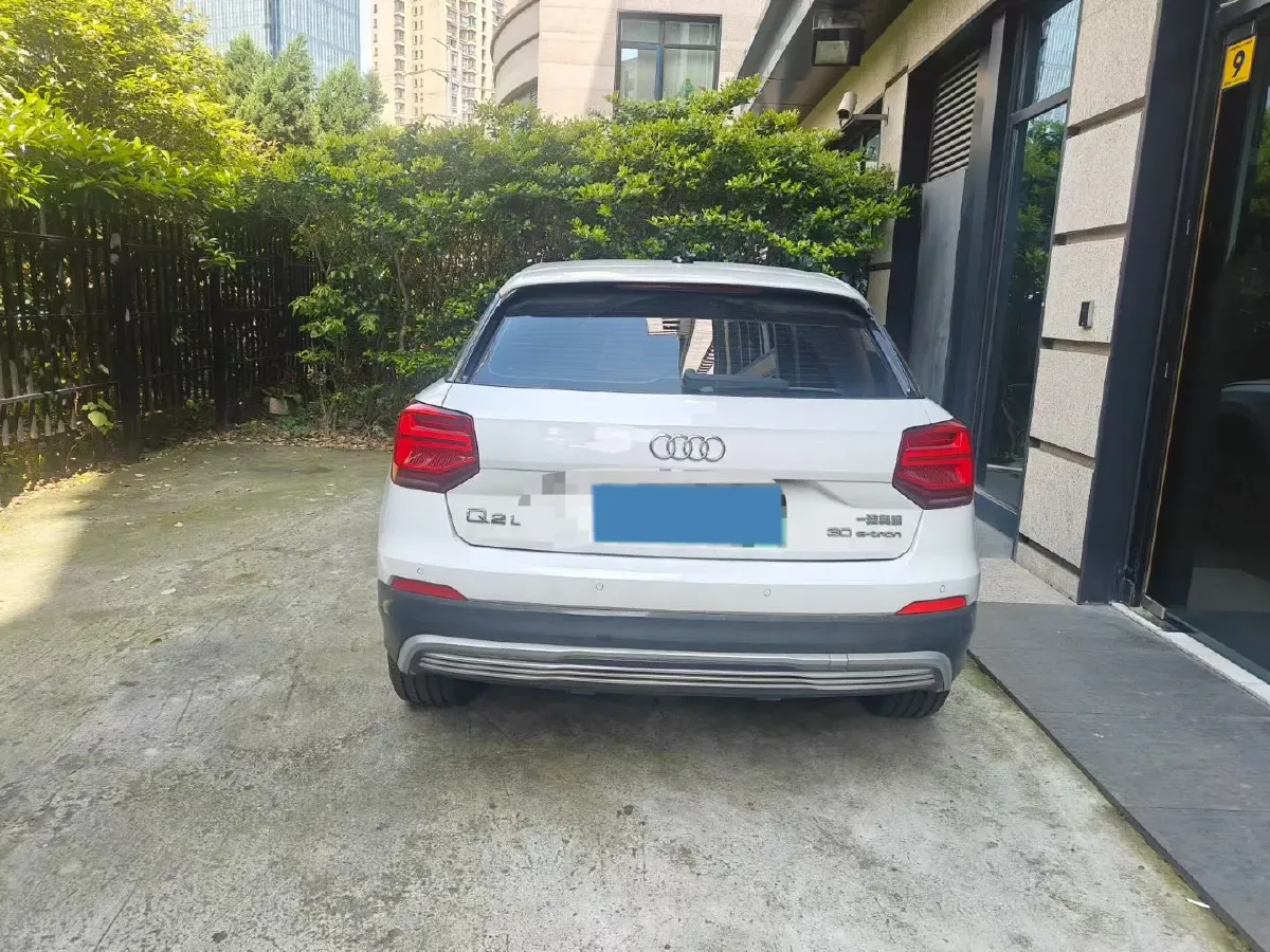 2019 Audi Q2L e-tron BEV 39.7KWH,autocango,china used car exporter,china ev exporter,chinese used car exporter,chinese used ev exporter