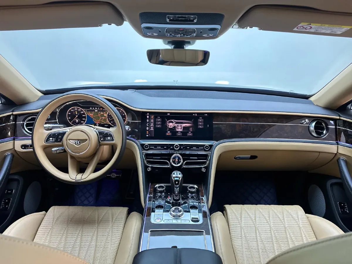2021 Bentley Flying Spur 4.0T 550HP V8 8DCT,autocango,china used car exporter,china ev exporter,chinese used car exporter,chinese used ev exporter