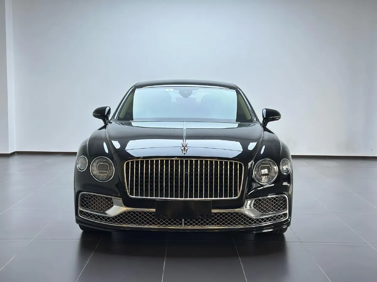 2021 Bentley Flying Spur 4.0T 550HP V8 8DCT,autocango,china used car exporter,china ev exporter,chinese used car exporter,chinese used ev exporter