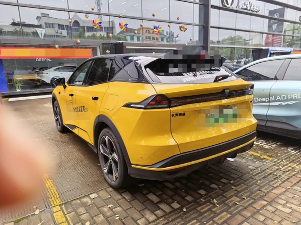 2025 Deepal S07 REEV 98HP REEV 39.05KWH,autocango,china used car exporter,china ev exporter,chinese used car exporter,chinese used ev exporter