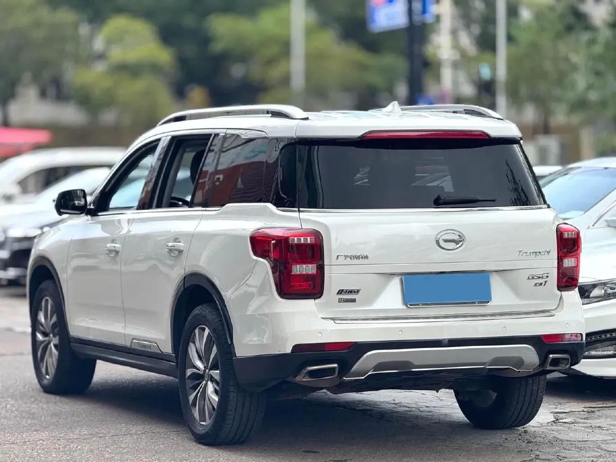 2017 GAC Trumpchi GS8 2.0T 201HP L4 6AT,autocango,china used car exporter,china ev exporter,chinese used car exporter,chinese used ev exporter