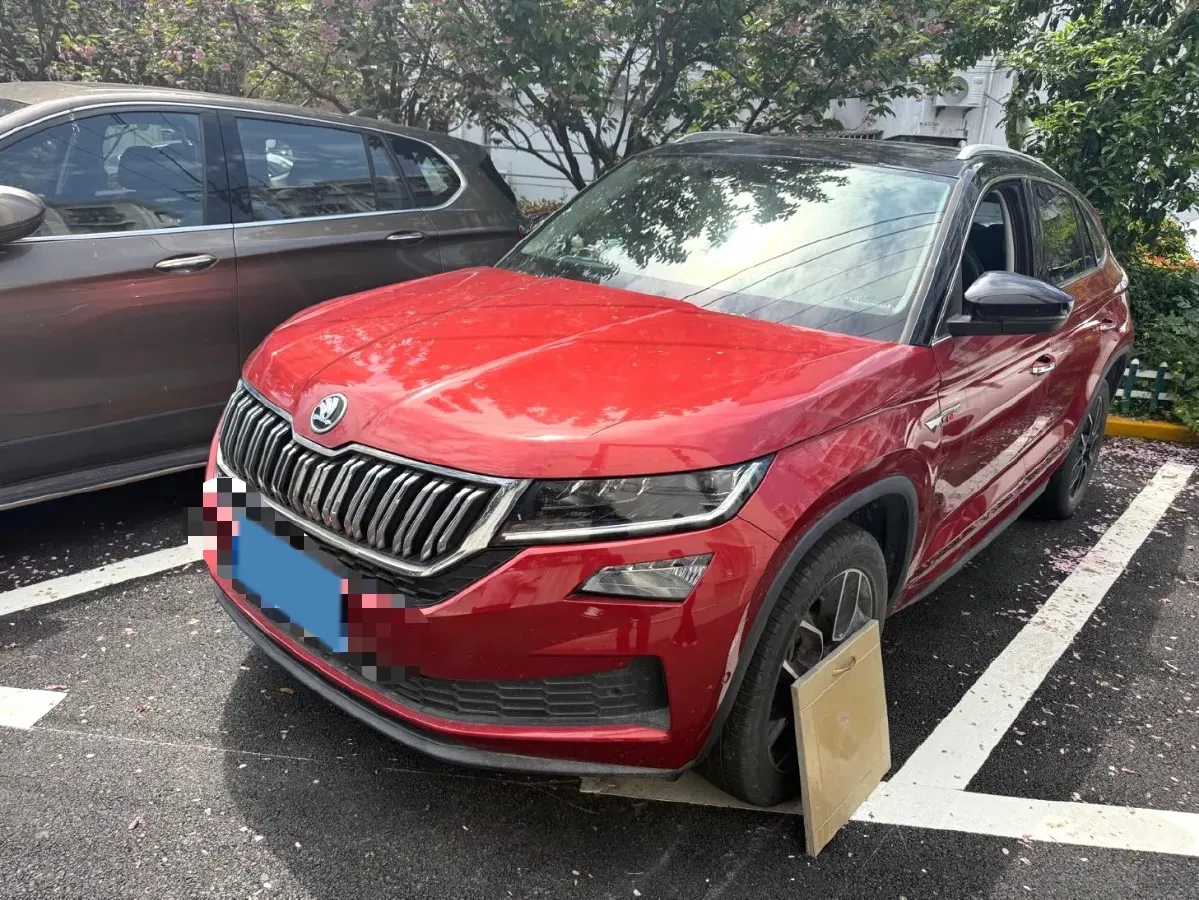 2021 Skoda Kodiak GT 2.0T 186HP L4 7DCT,autocango,china used car exporter,china ev exporter,chinese used car exporter,chinese used ev exporter