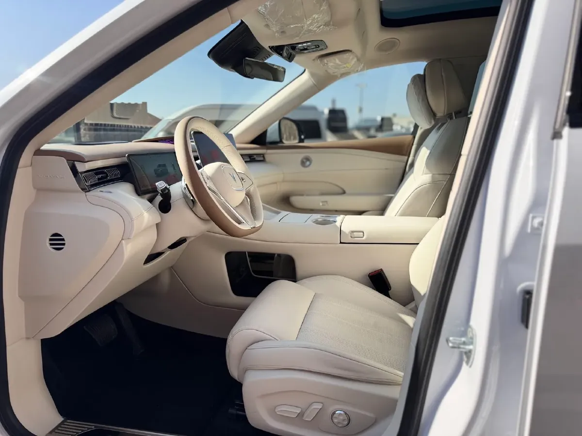 2025 Voyah FREE REEV 129HP REEV,autocango,china used car exporter,china ev exporter,chinese used car exporter,chinese used ev exporter