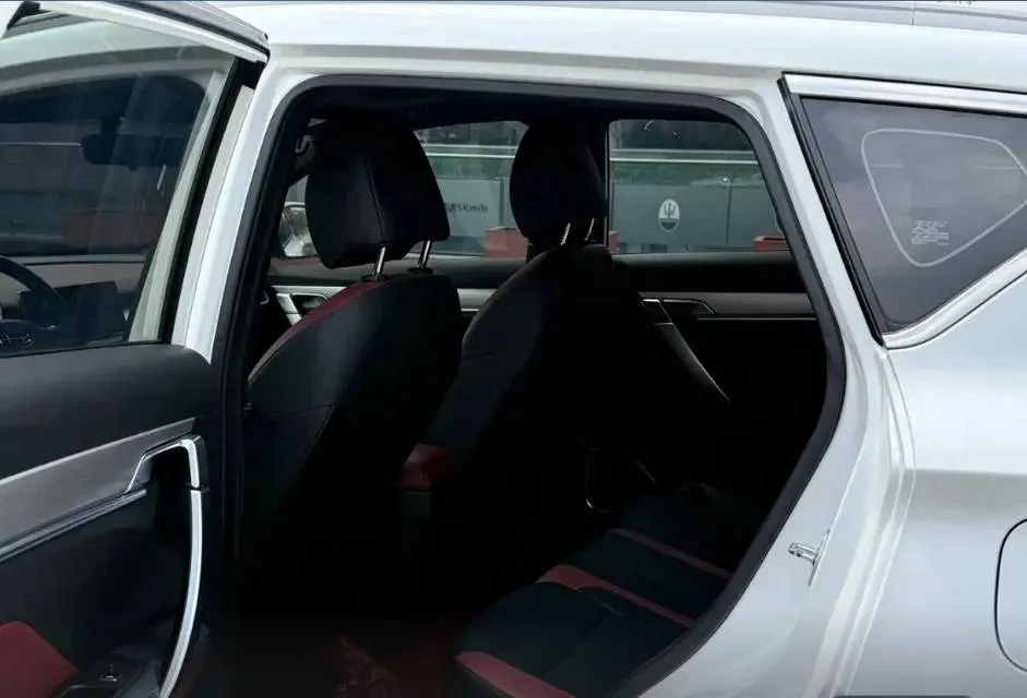 2021 Geely Coolray 1.5T 177HP L3 7DCT,autocango,china used car exporter,china ev exporter,chinese used car exporter,chinese used ev exporter