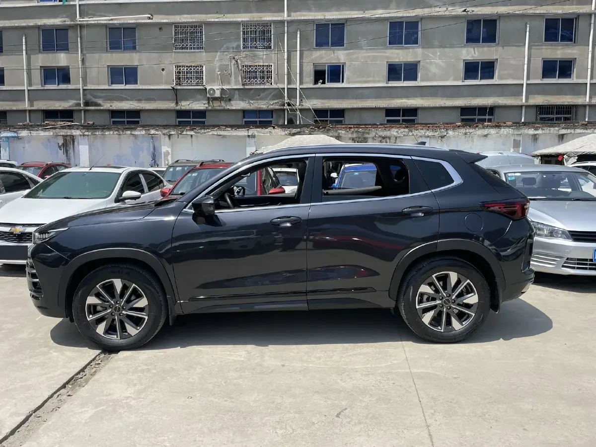 2022 ChangAn Oshan X7 Plus 1.5T 188HP L4 7DCT,autocango,china used car exporter,china ev exporter,chinese used car exporter,chinese used ev exporter