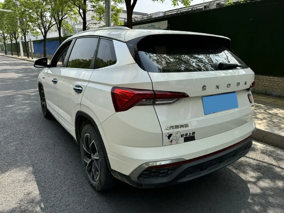 2020 Skoda Kamiq 1.2T 116HP L4 7DCT,autocango,china used car exporter,china ev exporter,chinese used car exporter,chinese used ev exporter