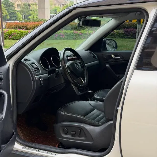 2017 Skoda Yeti 1.8T 160HP L4 6DCT,autocango,china used car exporter,china ev exporter,chinese used car exporter,chinese used ev exporter