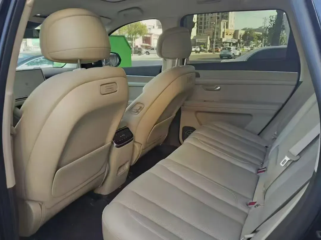 2024 Ford Transit 2.0T 143HP L4 9AT,autocango,china used car exporter,china ev exporter,chinese used car exporter,chinese used ev exporter