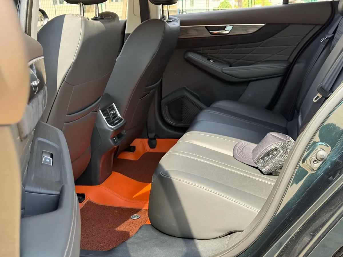 2021 DongFeng Aeolus YiXuan MAX 1.5T 190HP L4 7DCT,autocango,china used car exporter,china ev exporter,chinese used car exporter,chinese used ev exporter