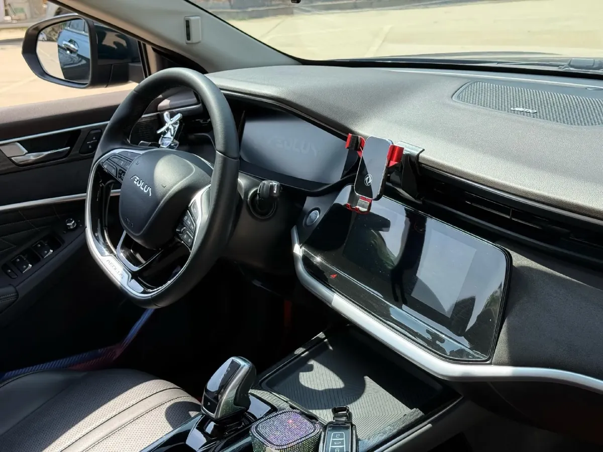 2021 DongFeng Aeolus YiXuan MAX 1.5T 190HP L4 7DCT,autocango,china used car exporter,china ev exporter,chinese used car exporter,chinese used ev exporter