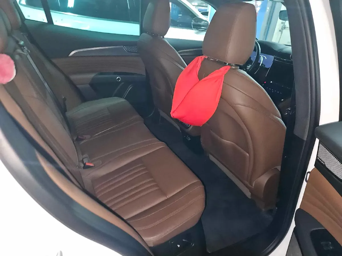 2023 Maserati Grecale 2.0T 300HP L4 8AT,autocango,china used car exporter,china ev exporter,chinese used car exporter,chinese used ev exporter