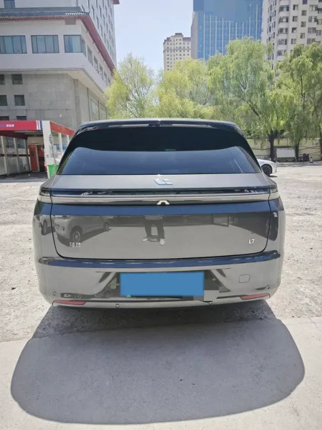 2023 Li L7 Range Extended 154HP REEV 40.9KWH,autocango,china used car exporter,china ev exporter,chinese used car exporter,chinese used ev exporter
