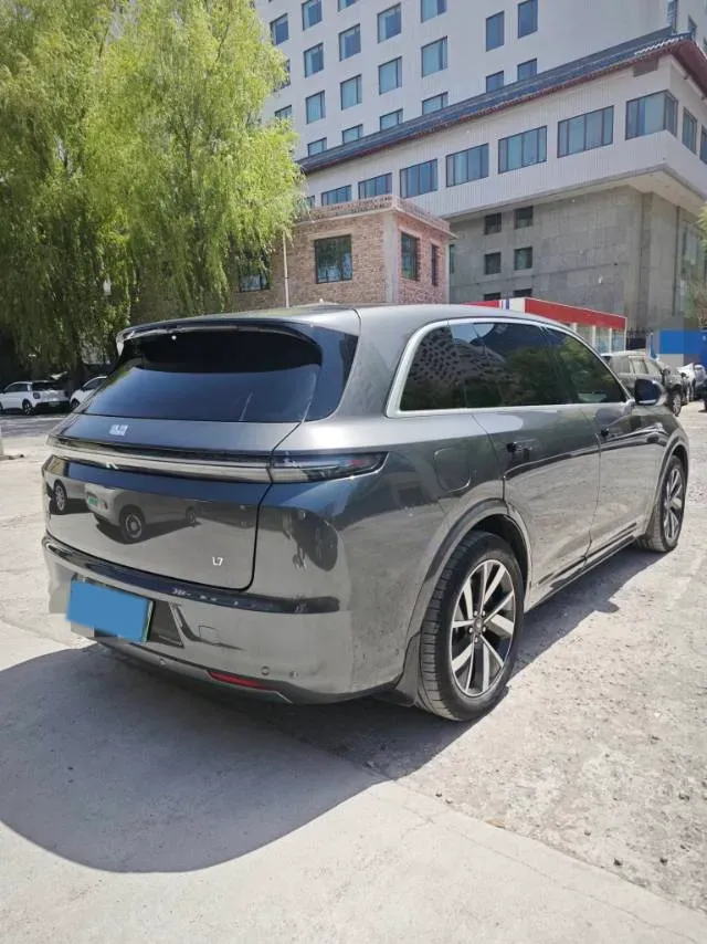 2023 Li L7 Range Extended 154HP REEV 40.9KWH,autocango,china used car exporter,china ev exporter,chinese used car exporter,chinese used ev exporter