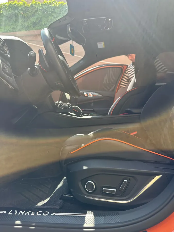 2021 LYNK&CO 02 Hatchback 2.0T 254HP L4 8AT,autocango,china used car exporter,china ev exporter,chinese used car exporter,chinese used ev exporter