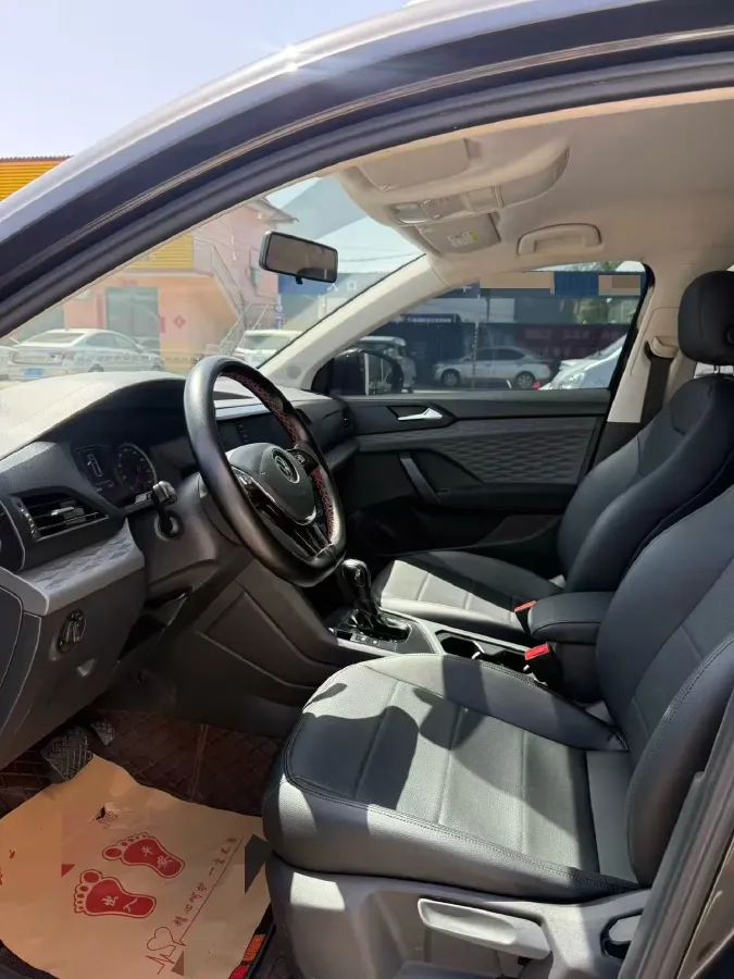 2020 Volkswagen Tharu 1.4T 150HP L4 7DCT,autocango,china used car exporter,china ev exporter,chinese used car exporter,chinese used ev exporter