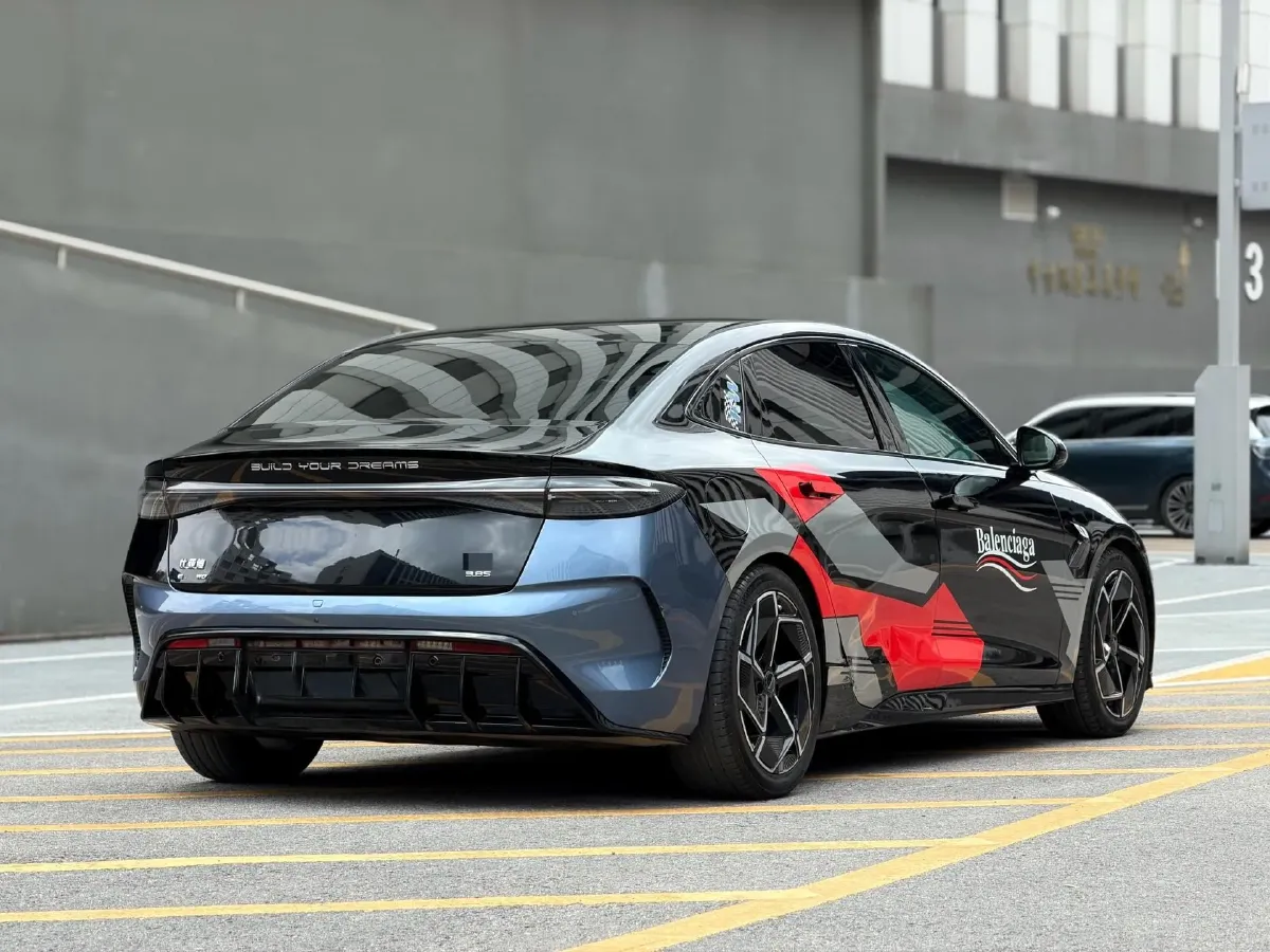 2022 AITO AITO M5 Range Extended 125HP REEV 40KWH,autocango,china used car exporter,china ev exporter,chinese used car exporter,chinese used ev exporter