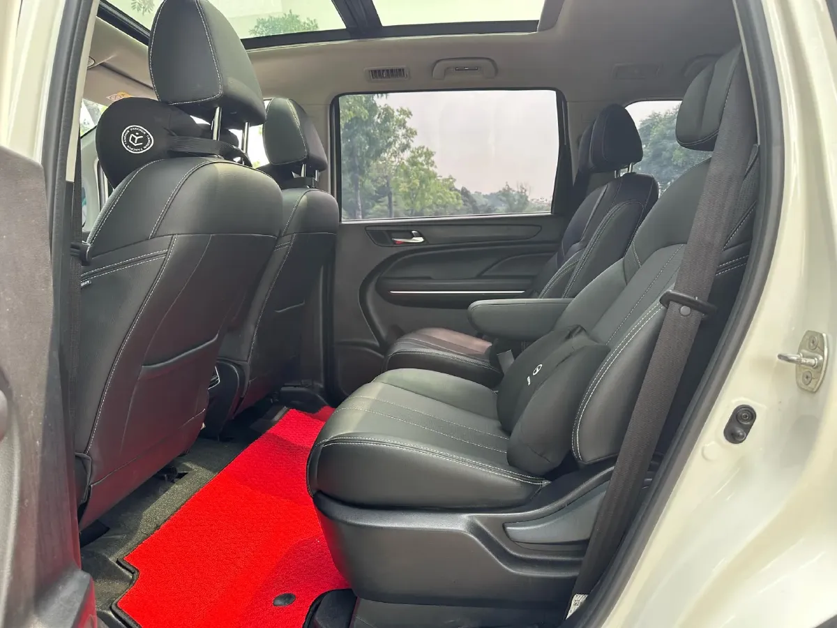 2021 GAC Trumpchi M6 1.5T 169HP L4 7DCT,autocango,china used car exporter,china ev exporter,chinese used car exporter,chinese used ev exporter