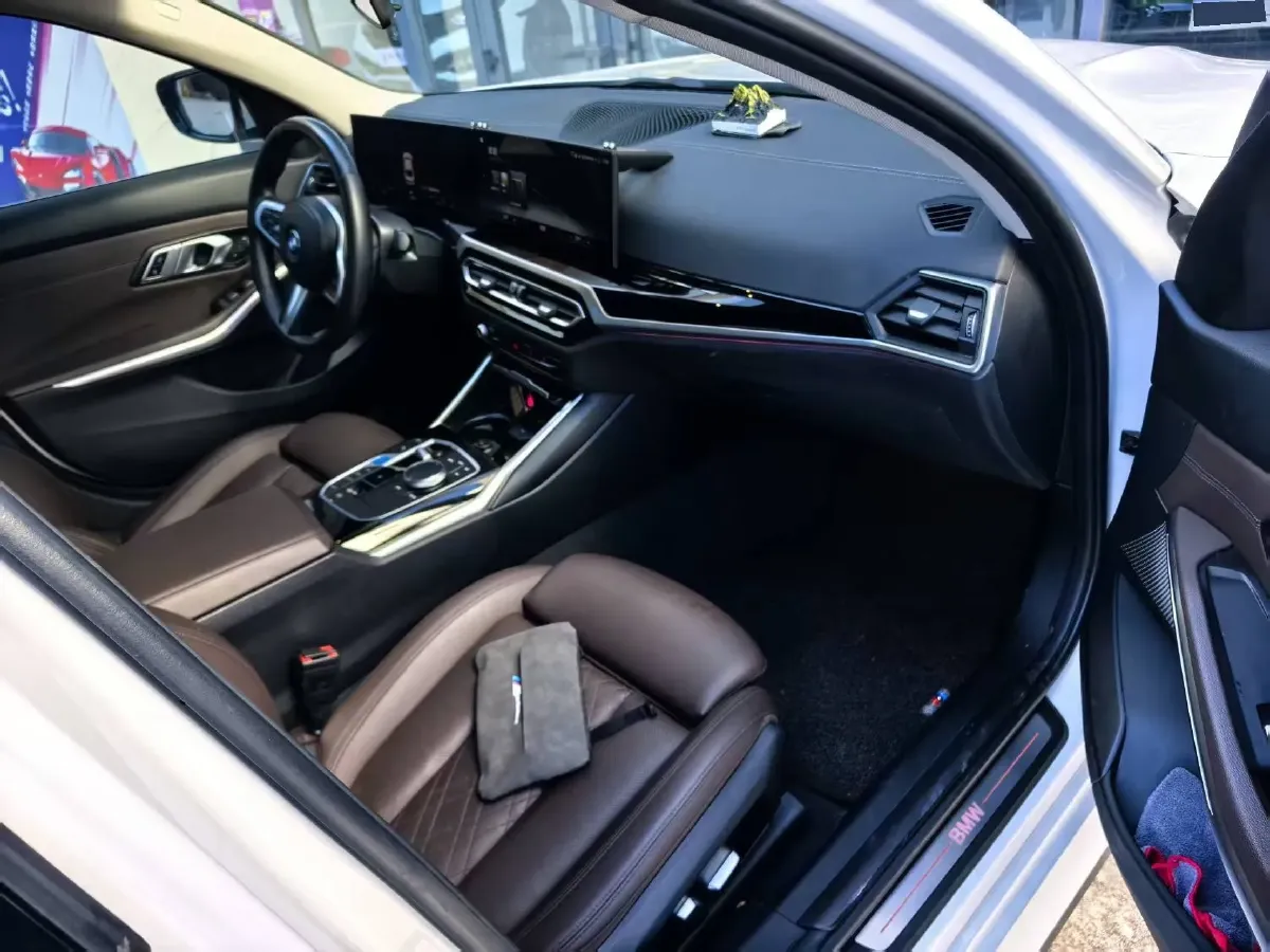 2024 BMW i3 BEV 70KWH,autocango,china used car exporter,china ev exporter,chinese used car exporter,chinese used ev exporter