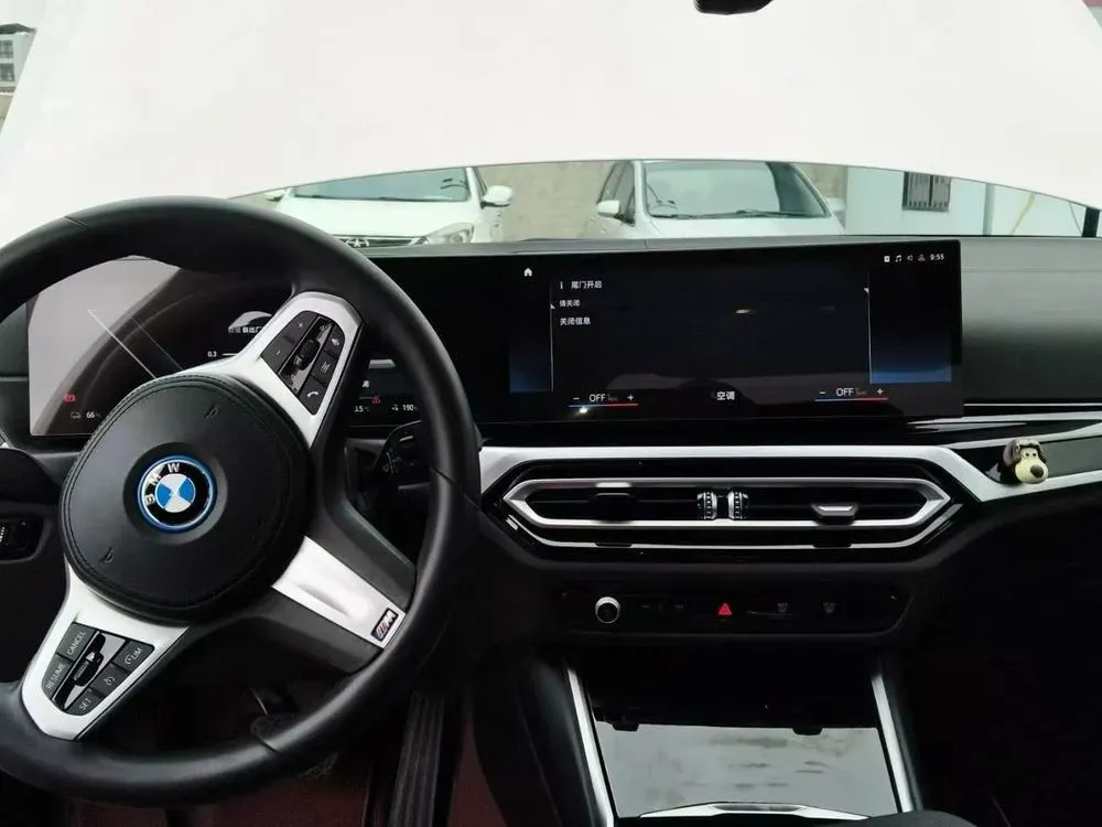 2024 BMW i3 BEV 70KWH,autocango,china used car exporter,china ev exporter,chinese used car exporter,chinese used ev exporter