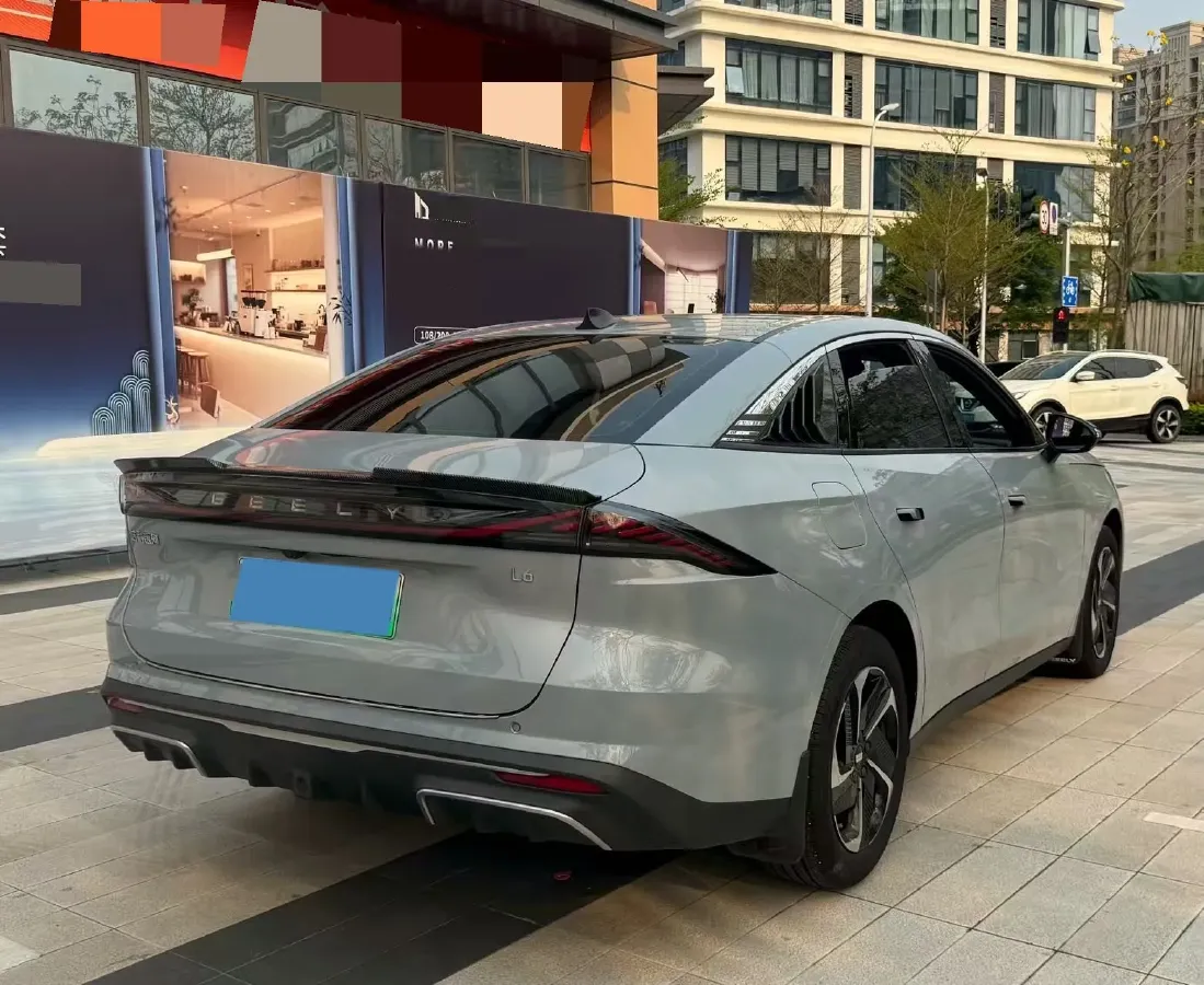 2023 Geely Galaxy L6 1.5T 163HP L4 3DHT PHEV,autocango,china used car exporter,china ev exporter,chinese used car exporter,chinese used ev exporter