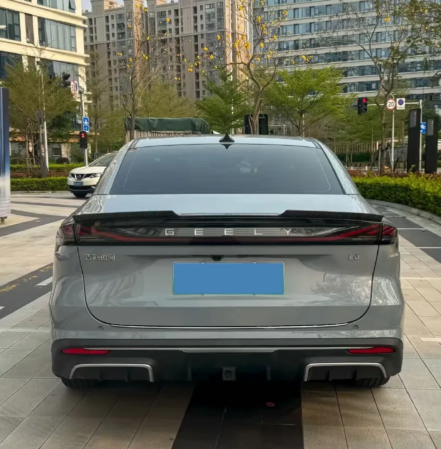 2023 Geely Galaxy L6 1.5T 163HP L4 3DHT PHEV,autocango,china used car exporter,china ev exporter,chinese used car exporter,chinese used ev exporter