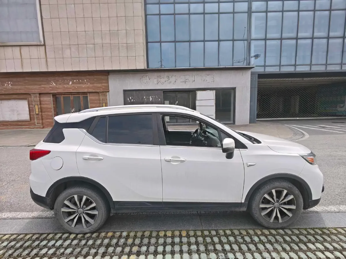 2019 GAC Trumpchi GS3 1.5T 163HP L3 7DCT,autocango,china used car exporter,china ev exporter,chinese used car exporter,chinese used ev exporter