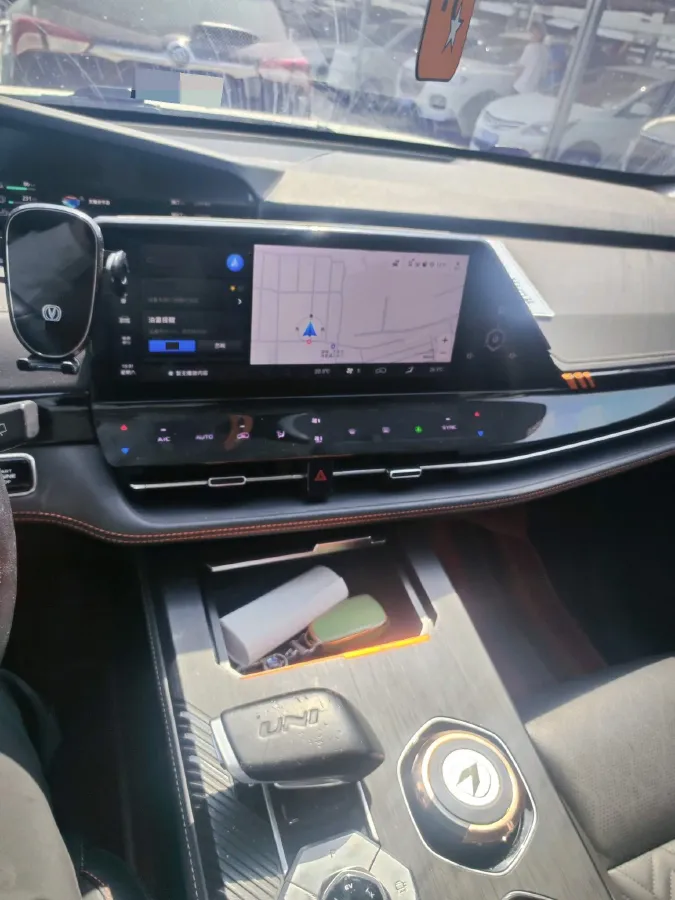 2022 Chevrolet Menlo BEV 61.1KWH,autocango,china used car exporter,china ev exporter,chinese used car exporter,chinese used ev exporter