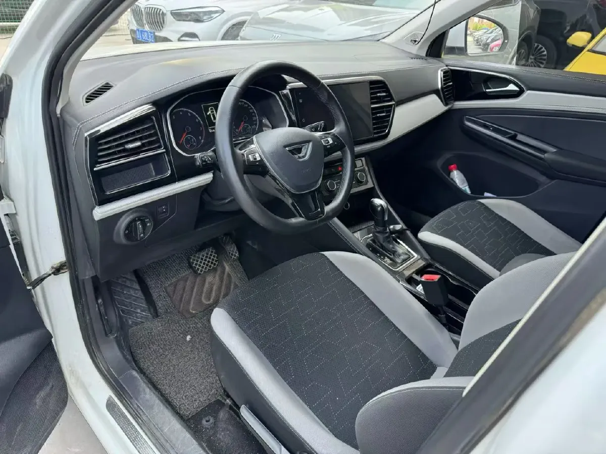 2023 Jetta VS5 1.4T 150HP L4 6AT,autocango,china used car exporter,china ev exporter,chinese used car exporter,chinese used ev exporter