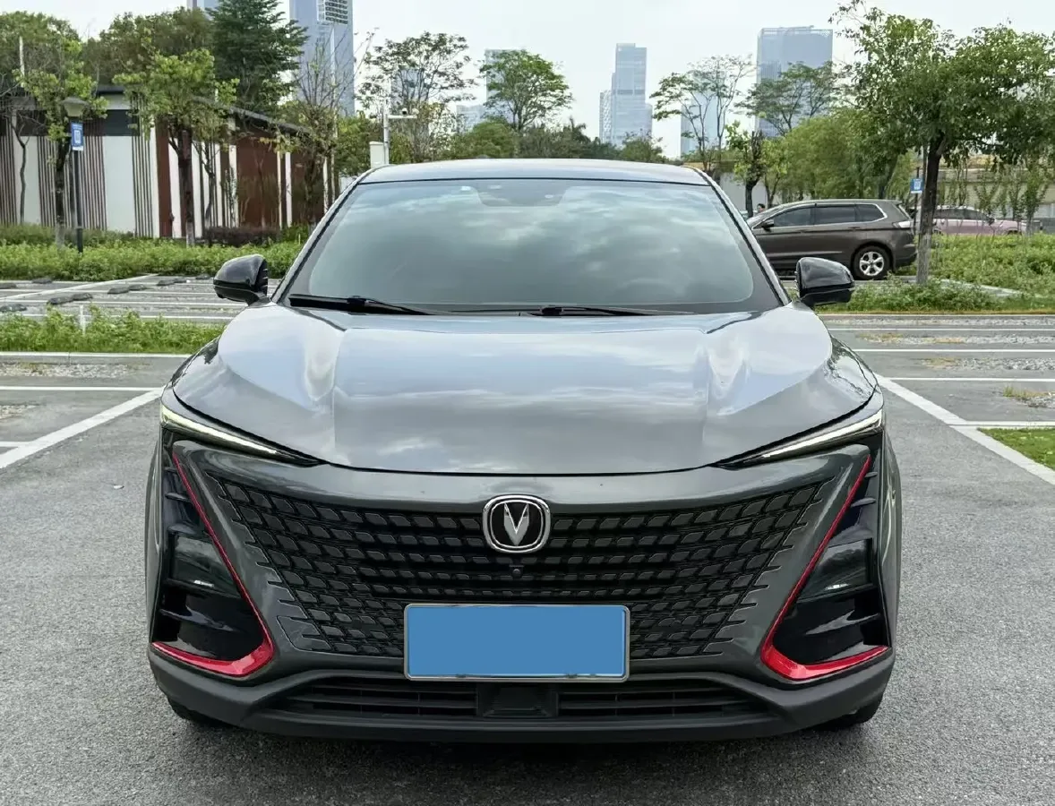 2020 ChangAn UNI-T 1.5T 180HP L4 7DCT,autocango,china used car exporter,china ev exporter,chinese used car exporter,chinese used ev exporter