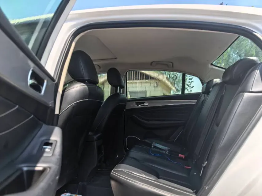 2019 Chery Arrizo 5 1.5L 116HP L4 5MT,autocango,china used car exporter,china ev exporter,chinese used car exporter,chinese used ev exporter