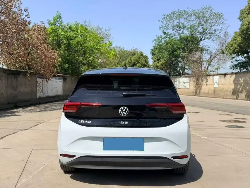 2023 Volkswagen ID.3 BEV 52.8KWH,autocango,china used car exporter,china ev exporter,chinese used car exporter,chinese used ev exporter