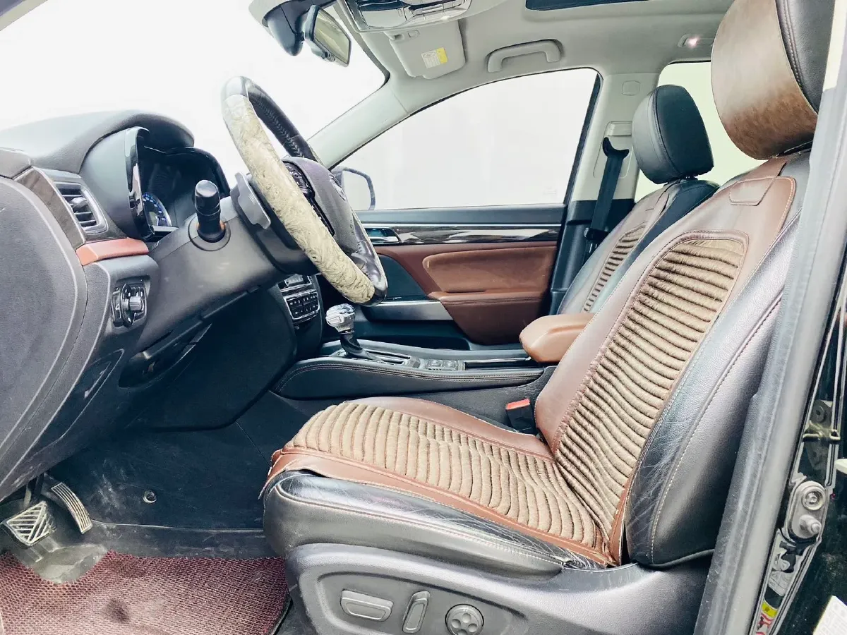 2017 GAC Trumpchi GS8 2.0T 201HP L4 6AT,autocango,china used car exporter,china ev exporter,chinese used car exporter,chinese used ev exporter