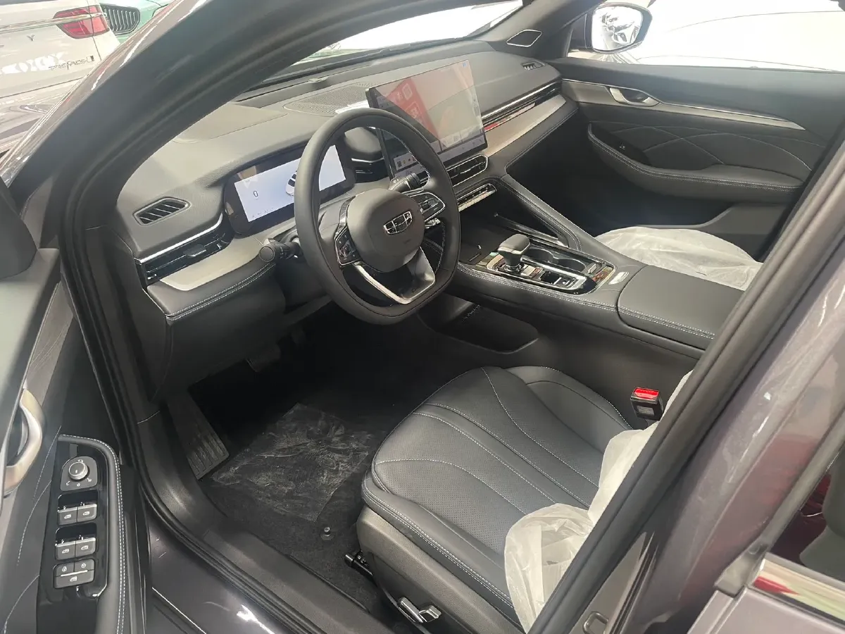 2026 Geely Preface 1.5T 181HP L4 7DCT,autocango,china used car exporter,china ev exporter,chinese used car exporter,chinese used ev exporter