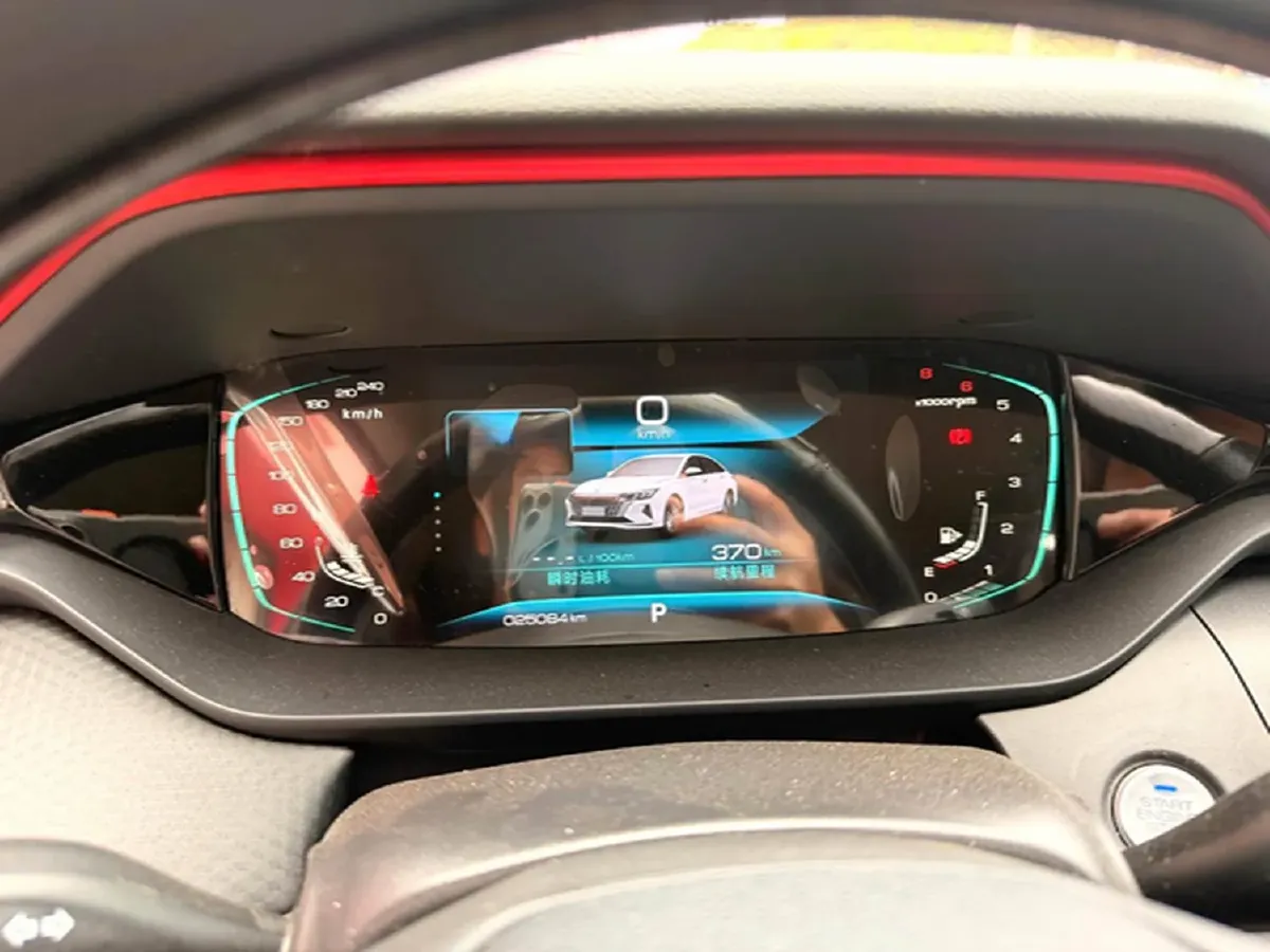 2023 DongFeng Aeolus YiXuan MAX 1.5T 190HP L4 7DCT,autocango,china used car exporter,china ev exporter,chinese used car exporter,chinese used ev exporter