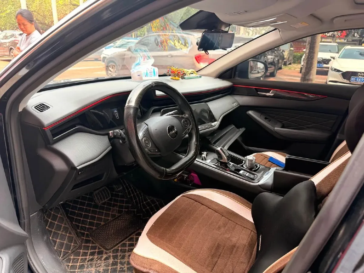 2023 DongFeng Aeolus YiXuan MAX 1.5T 190HP L4 7DCT,autocango,china used car exporter,china ev exporter,chinese used car exporter,chinese used ev exporter