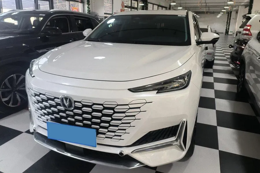 2022 Chevrolet Menlo BEV 61.1KWH,autocango,china used car exporter,china ev exporter,chinese used car exporter,chinese used ev exporter