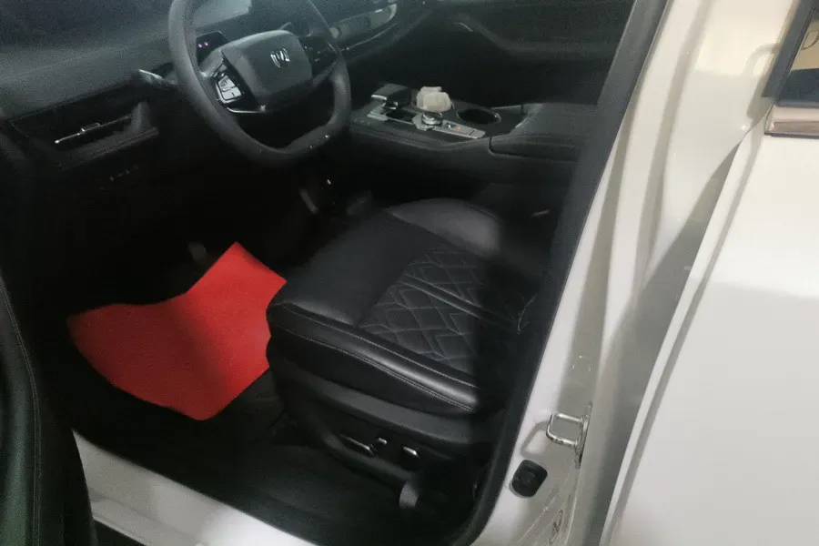 2022 Chevrolet Menlo BEV 61.1KWH,autocango,china used car exporter,china ev exporter,chinese used car exporter,chinese used ev exporter