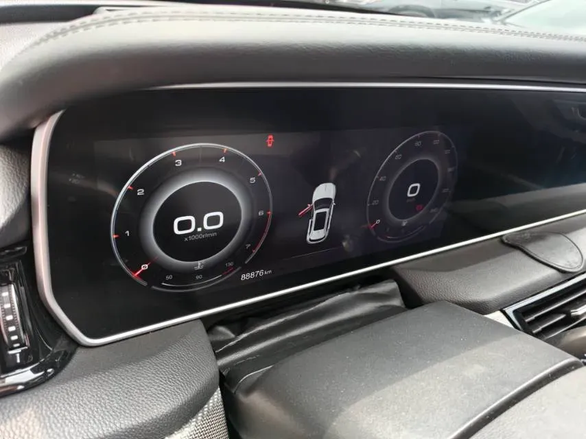 2019 HongQi HS5 2.0T 224HP L4 6AT,autocango,china used car exporter,china ev exporter,chinese used car exporter,chinese used ev exporter