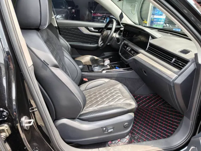 2019 HongQi HS5 2.0T 224HP L4 6AT,autocango,china used car exporter,china ev exporter,chinese used car exporter,chinese used ev exporter