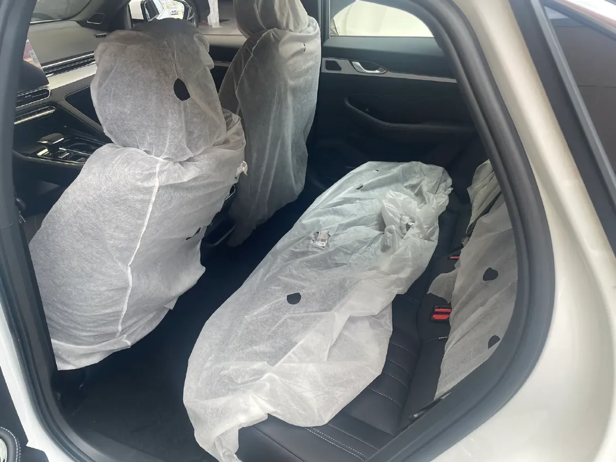 2026 Geely Preface 1.5T 181HP L4 7DCT,autocango,china used car exporter,china ev exporter,chinese used car exporter,chinese used ev exporter