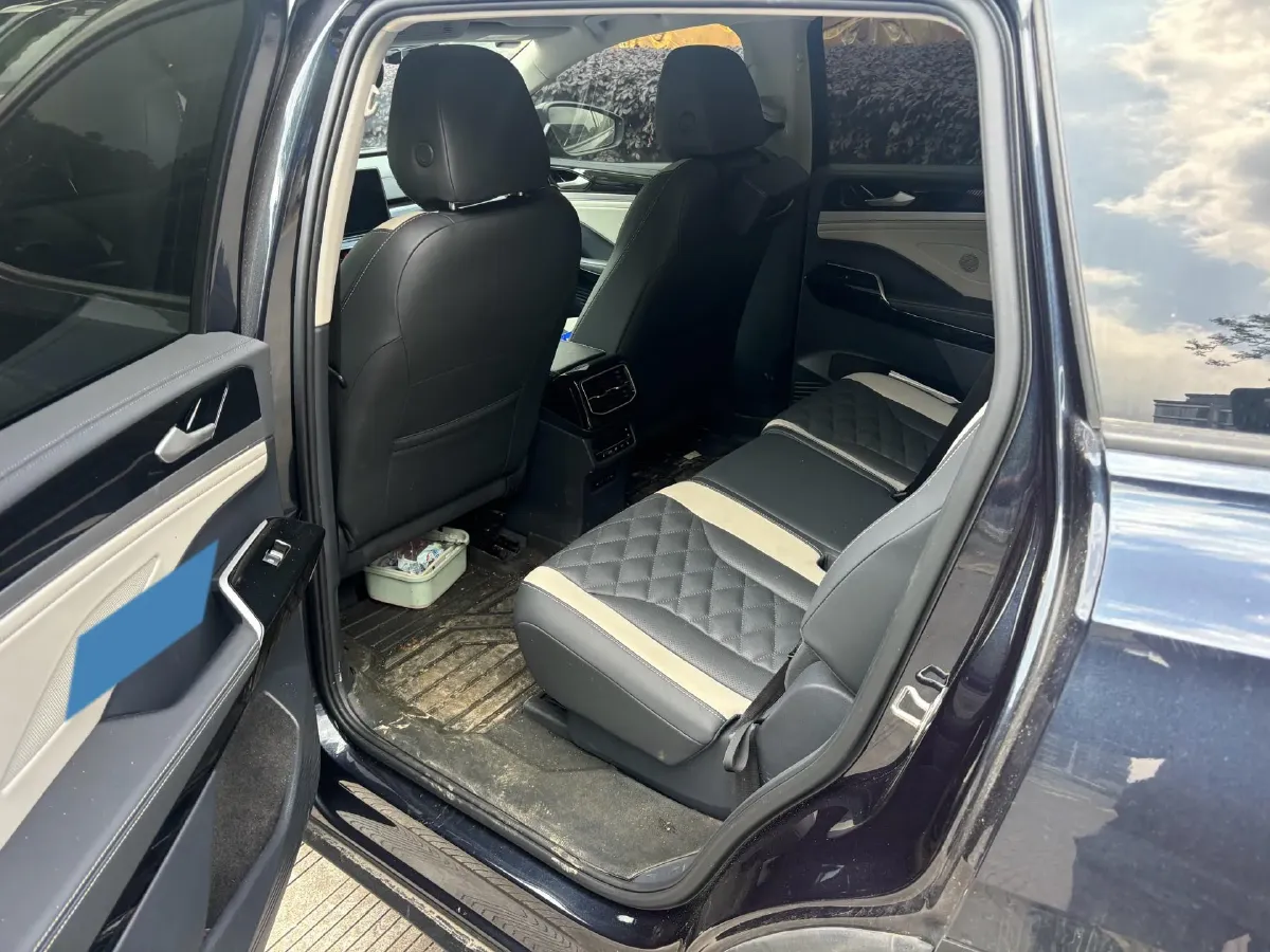 2024 Volkswagen ID.6 Crozz BEV 84.8KWH,autocango,china used car exporter,china ev exporter,chinese used car exporter,chinese used ev exporter