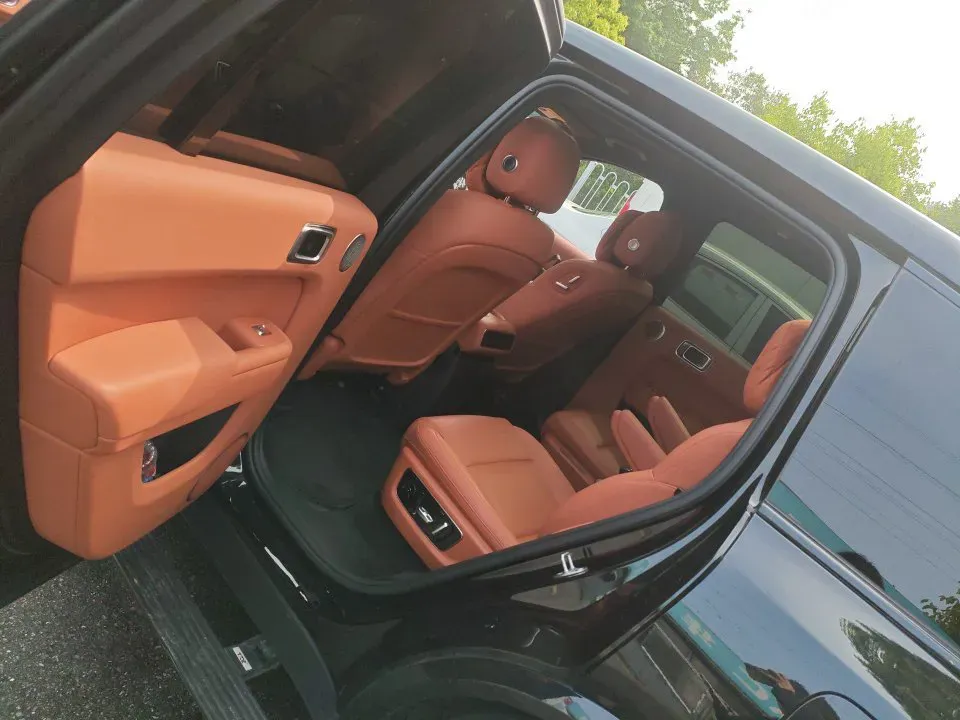 2024 Toyota Granvia 2.5L 189HP L4 E-CVT Hybrid,autocango,china used car exporter,china ev exporter,chinese used car exporter,chinese used ev exporter