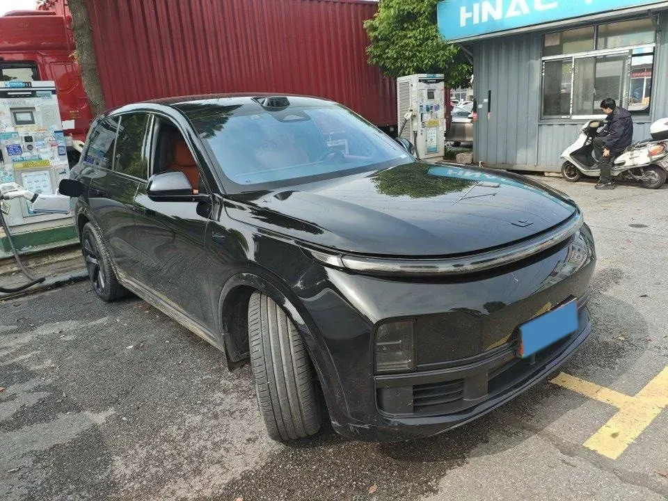 2024 Toyota Granvia 2.5L 189HP L4 E-CVT Hybrid,autocango,china used car exporter,china ev exporter,chinese used car exporter,chinese used ev exporter